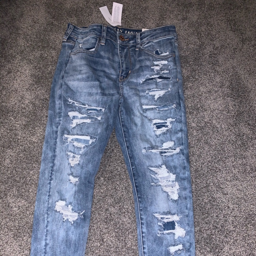 American eagle ripped jeans
